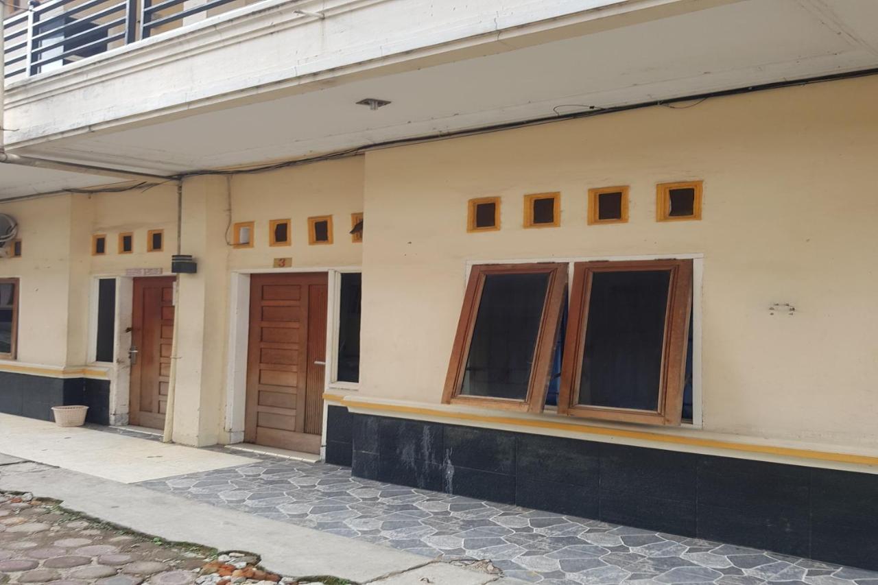 Oyo 91647 Sanina Residence Pematangsiantar Exteriér fotografie